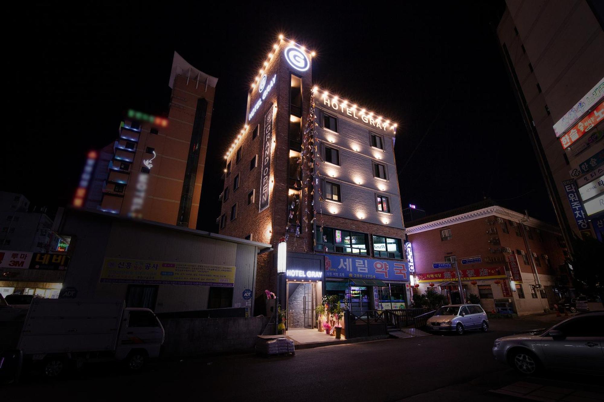 Hotel Gray Changwon Eksteriør billede