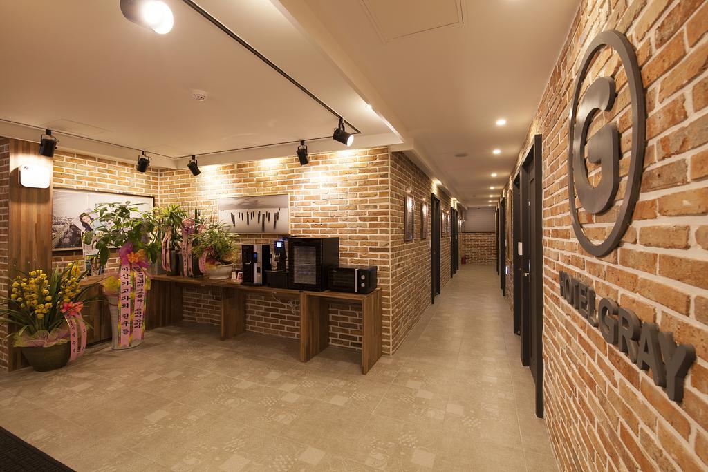 Hotel Gray Changwon Eksteriør billede
