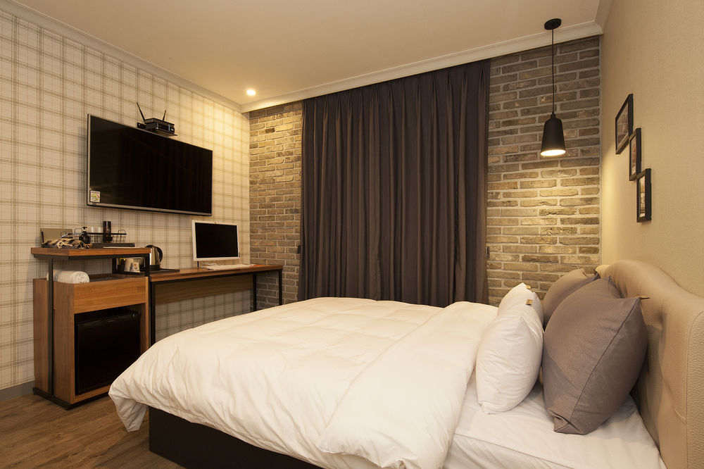 Hotel Gray Changwon Eksteriør billede